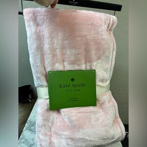 Kate Spade Plush Fleece Throw in Light Pink  Color - 60” X 70” Brand New